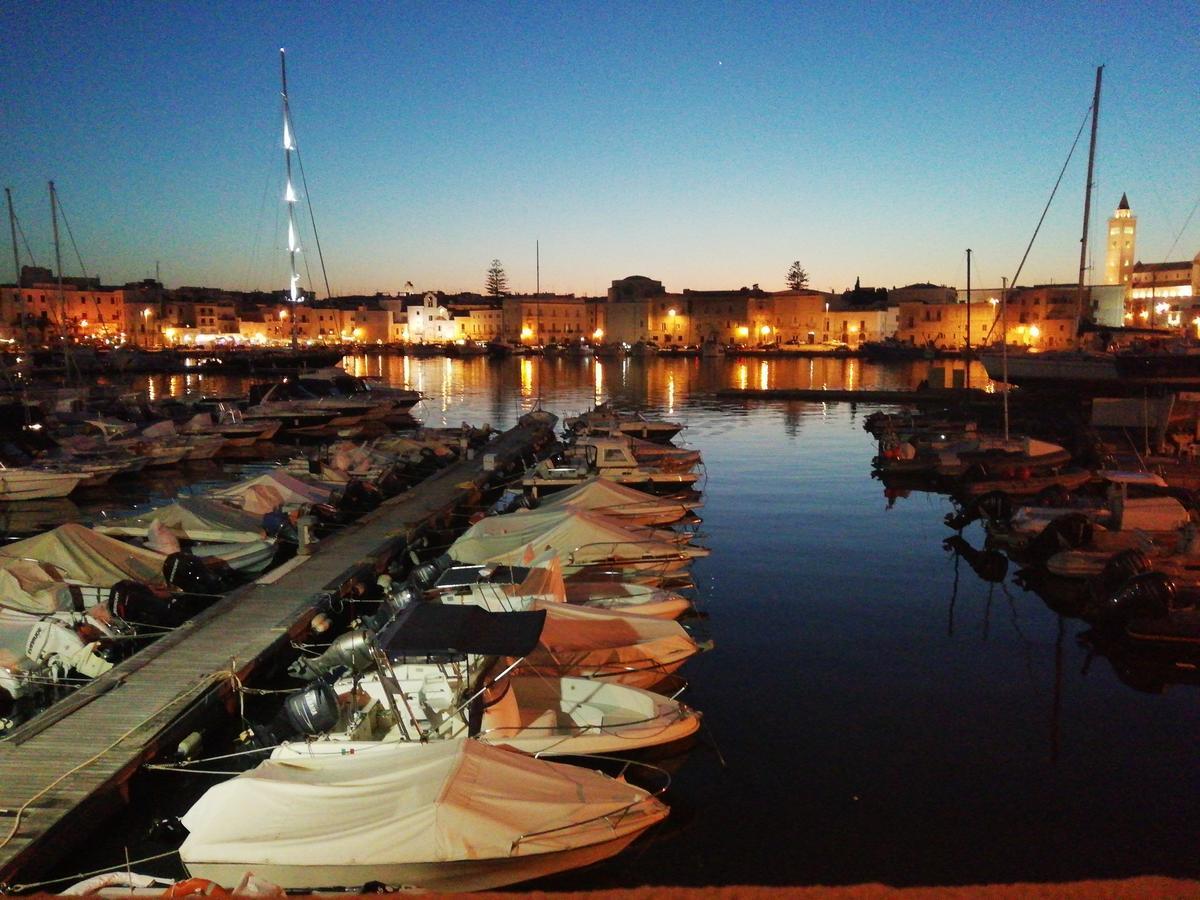 Do Re Mi Bb Bed & Breakfast Trani Bagian luar foto